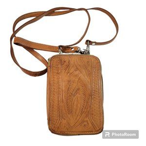 Ropin West Crossbody Bag Tan Leather Tooled Multi Pocket Wristlet Strap Zip